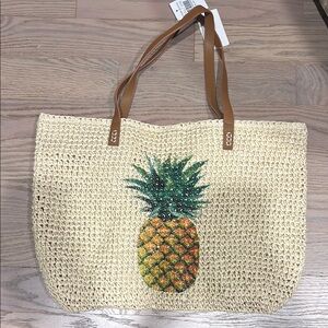 Straw Studios Cream Tote with Pineapple Design NWT